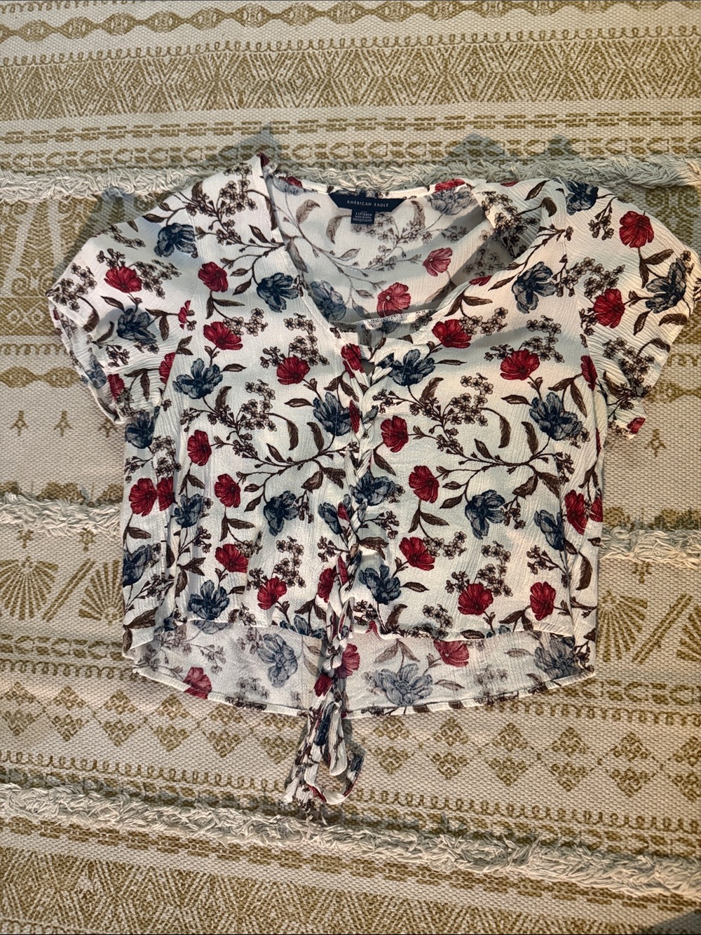 A New Day Red & Blue Floral Tie-Front Crop Top